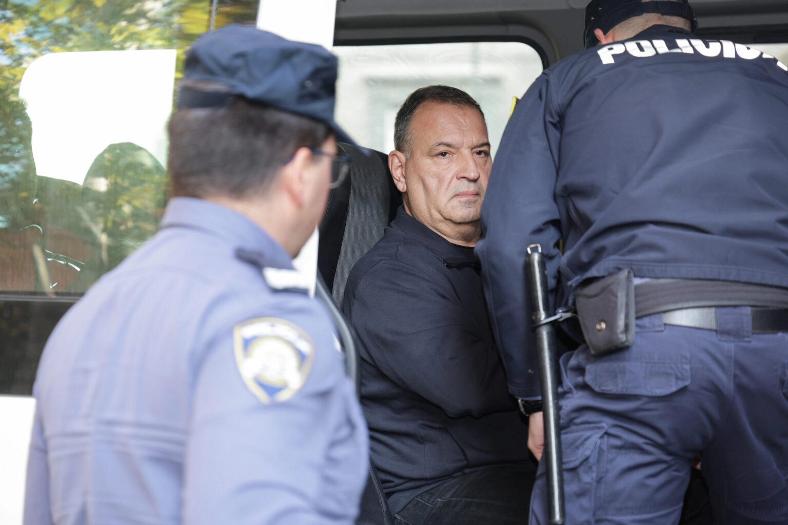 Vili Beroš pušten iz istražnog zatvora: “Zahvaljujem institucijama što rade svoj posao”